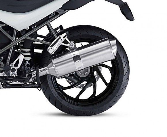 2014 BMW R1200R DarkWhite SE Jet Black Wheel