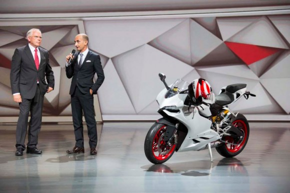 2014 Ducati 899 Panigale Announcement_1