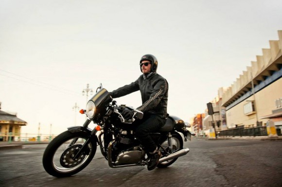 2014 Triumph Thruxton_6