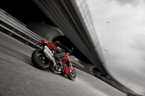 2014 Ducati Streetfighter 848 Red_1