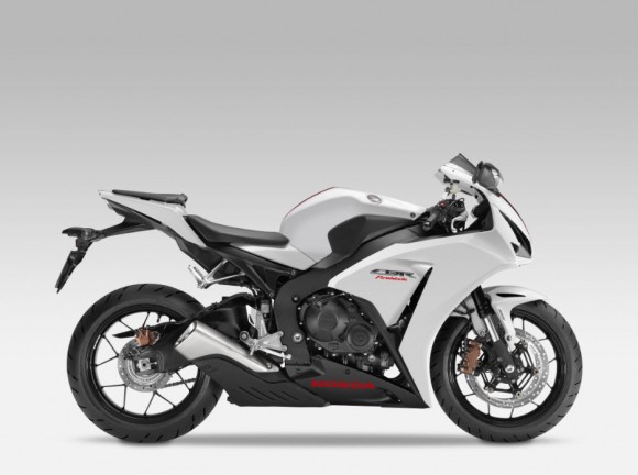 2014 Honda CBR1000RR Fireblade SP_13