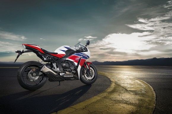 2014 Honda CBR1000RR Fireblade SP_17