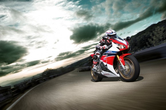 2014 Honda CBR1000RR Fireblade SP_3