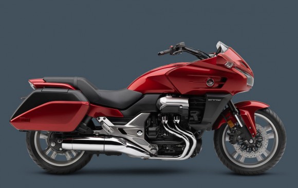 2014 Honda CTX1300 Red_4