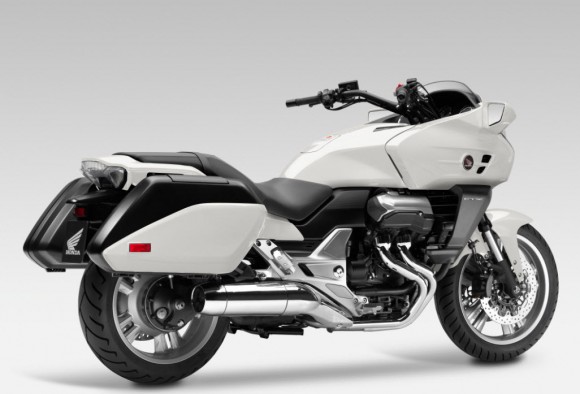 2014 Honda CTX1300 White_1