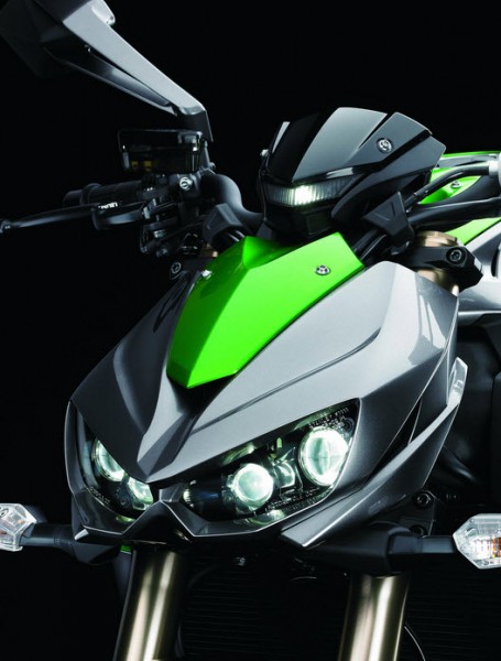 2014 Kawasaki Z1000 Amazing Headlight