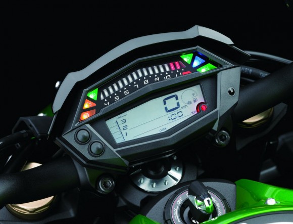 2014 Kawasaki Z1000 Instrument Display
