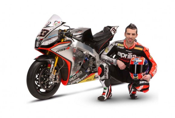 2014 Aprilia RSV4 WSBK Livery Melandri_2