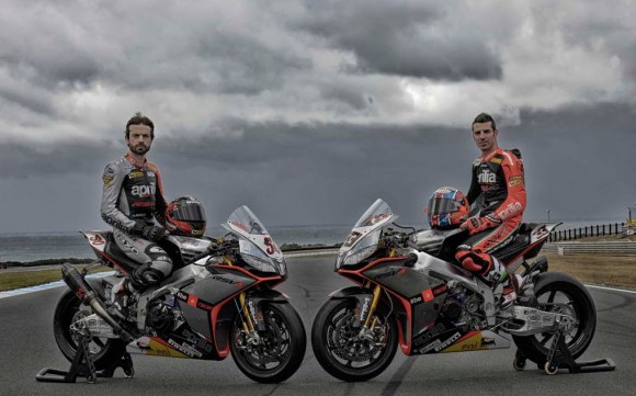 2014 Aprilia RSV4 WSBK Livery_3
