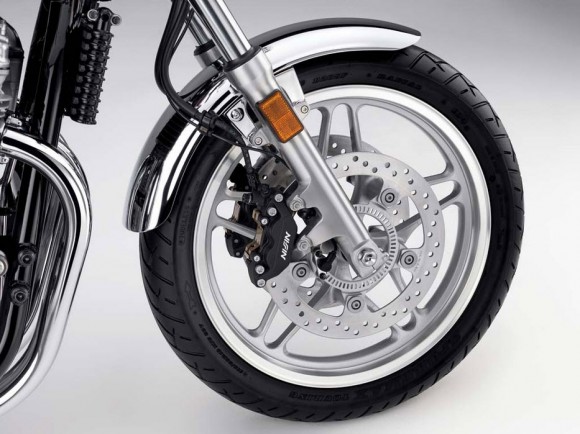 2014 Honda CB1100 Deluxe Front Brake