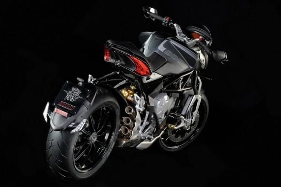 2014 MV Agusta Brutale 800 Dragster Matte Metallic Grey_3