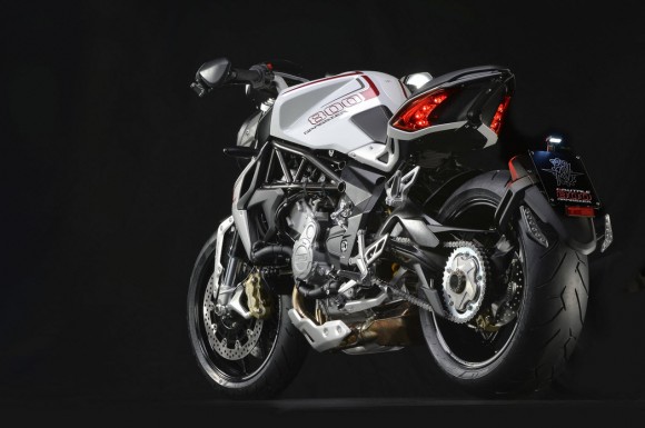 2014 MV Agusta Brutale 800 Dragster White_2