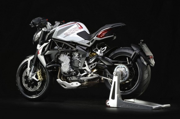 2014 MV Agusta Brutale 800 Dragster White_7