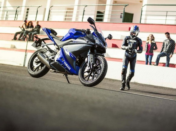 2014 Yamaha YZF-R125 Europe-Specs_4