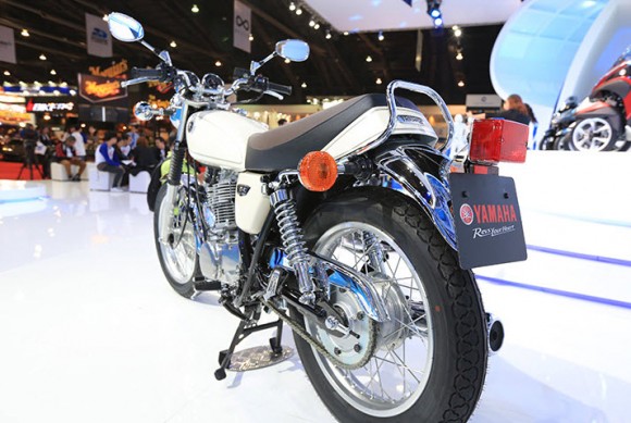 2014 Yamaha SR400_1