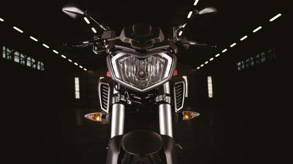 2014 Yamaha MT-125 Headlight