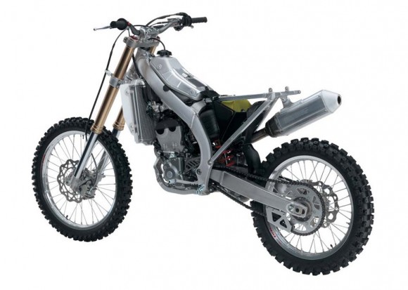 2015 Suzuki RM-Z250 Uncover_1