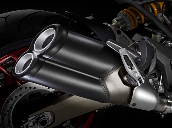2015 Ducati Monster 821 Exhaust