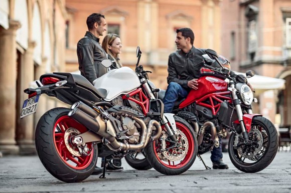 2015 Ducati Monster 821_2