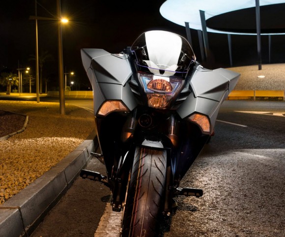2015 Honda NM4 Vultus Unveiled at ComicCon London_4
