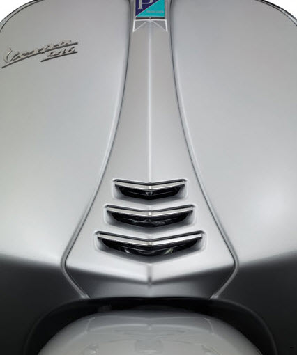 2014 Vespa 946 Bellissima Limited Edition Front Detail