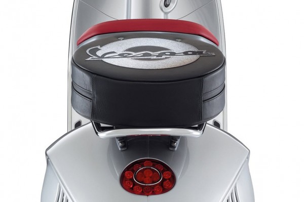 2014 Vespa 946 Bellissima Limited Edition Spare Wheel