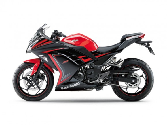 2015 Kawasaki Ninja 250 Special Edition Passion Red Ebony_1