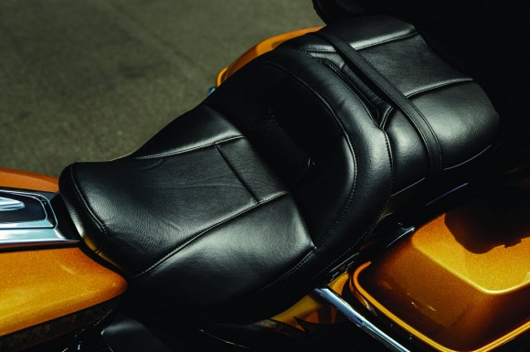 2015 Harley-Davidson CVO Limited Detail_7