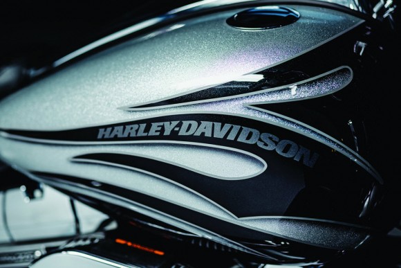 2015 Harley-Davidson CVO Street Glide Detail_4