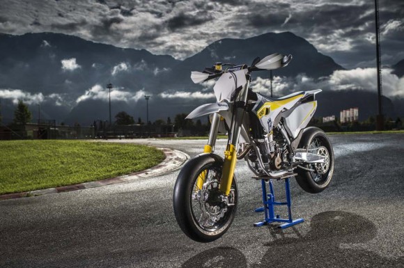 2015 Husqvarna FS 450 Supermoto In Action_14