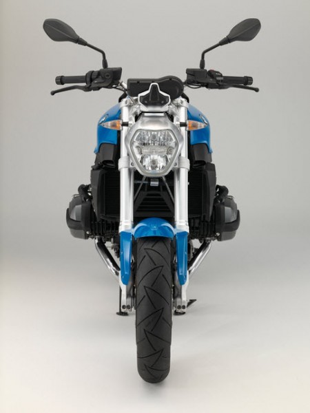 2015 BMW R1200R Front