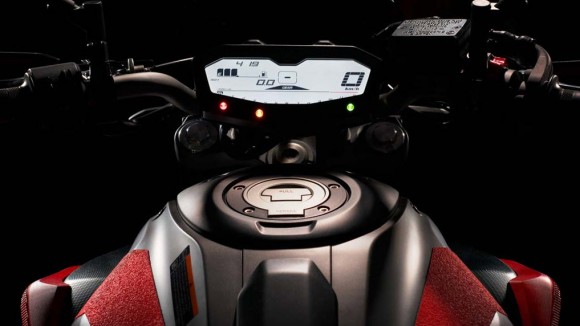 2015 Yamaha MT-07 Moto Cage Detail_12