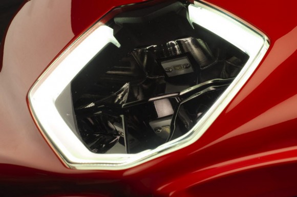 2015 MV Agusta Turismo Veloce 800 Detail