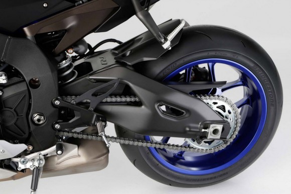 2015 Yamaha YZF-R1 Detail_9