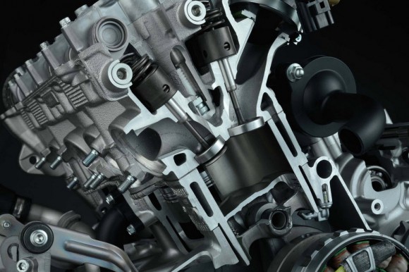2015 Yamaha YZF-R1 Engine