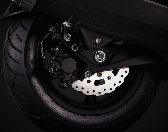 2015 Kymco Agility Maxi 300i Rear Wheel