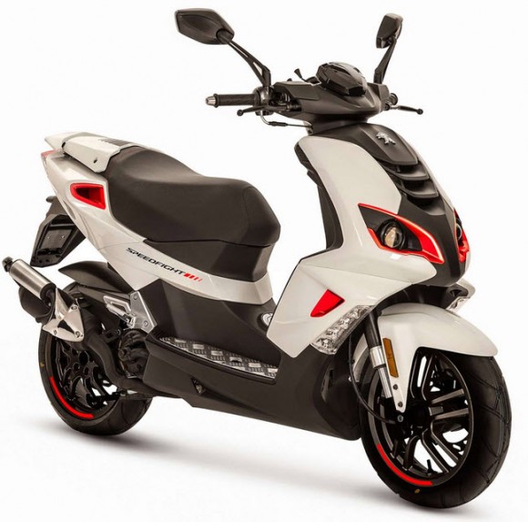 2015 Peugeot Speedfight 4 Icy White and Pure