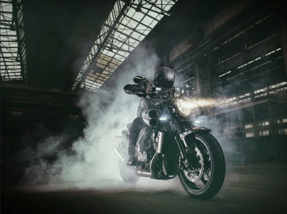 2015 Yamaha VMAX Carbon In Action