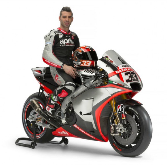 2015 Aprilia RS-GP MotoGP Superbike Marco Melandri_5