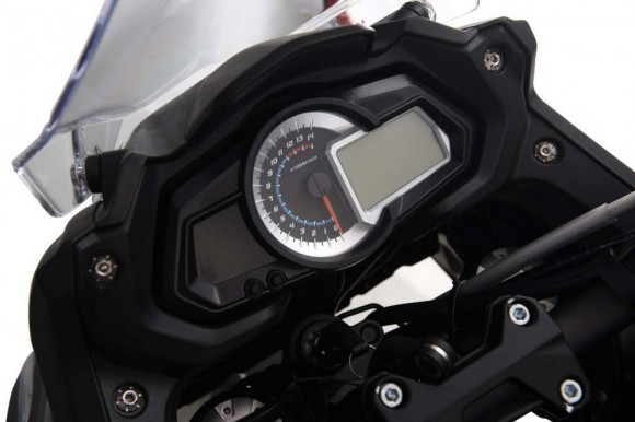 2015 Benelli BN 600GT Instrument Display