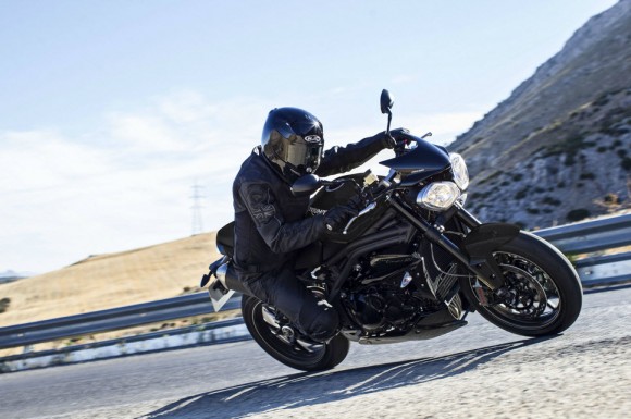 2015 Triumph Speed 94 R Menacing Jet Black_1