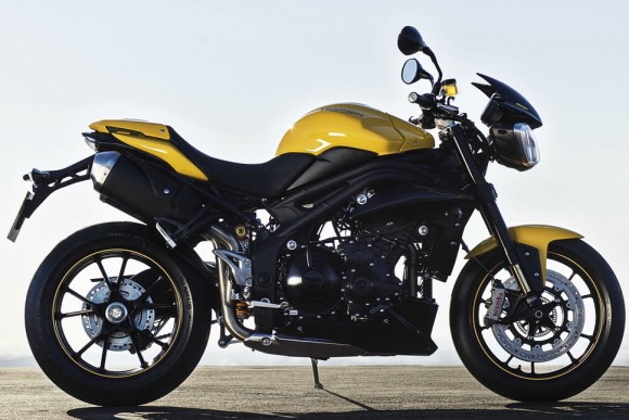 2015 Triumph Speed 94 R Racing Yellow_6