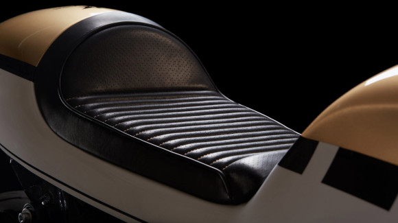 Custom-made Yamaha XJR 1300 CS-06 Dissident by it roCkS!bikes Detail