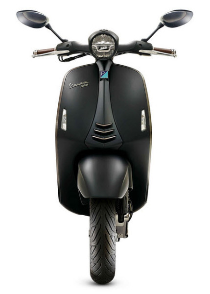 Vespa 946 Emporio Armani Luxurious Scooter Front