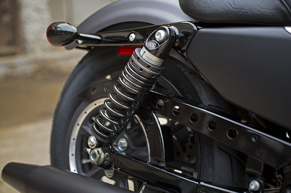 2016 HarleyDavidson Iron 883 Rear Shock CPU Hunter