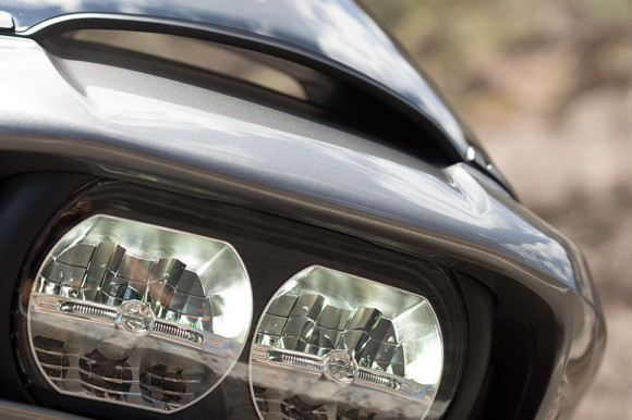 2016 Harley-Davidson Road Glide Ultra LED Headlamps