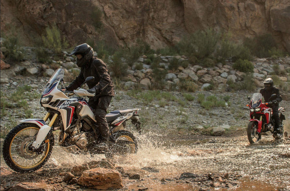 2016 Honda CRF1000L Africa Twin In Action_1