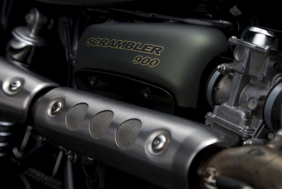 Triumph Scrambler Jurassic World Motorcycle Matte Green Detail_1
