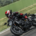 2016 Ducati Monster 1200R in Action_3