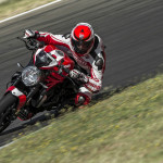 2016 Ducati Monster 1200R in Action_4